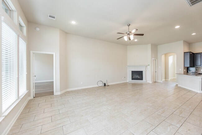 Photo - 23818 Hawthorn Dale Ct