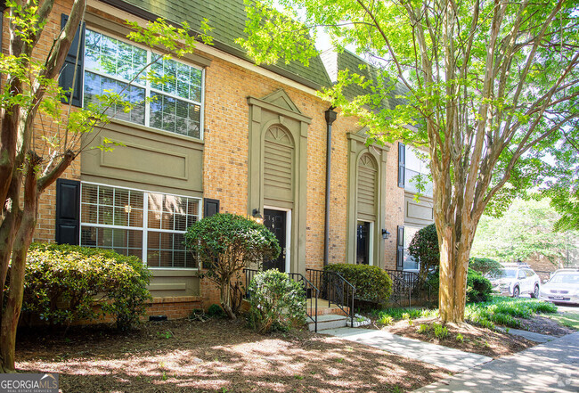 Building Photo - 6980 Roswell Rd Unit N5 Rental