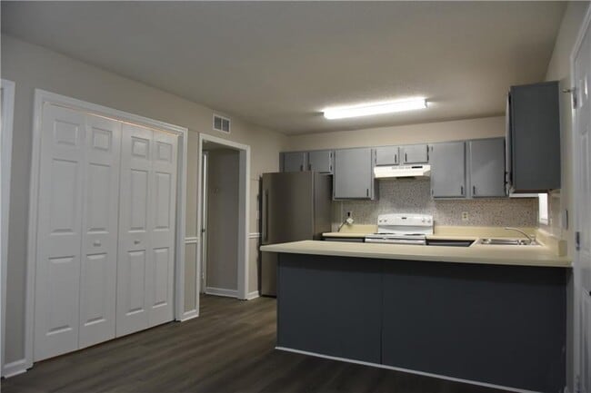 Photo - 4040 Sand Wedge Cir