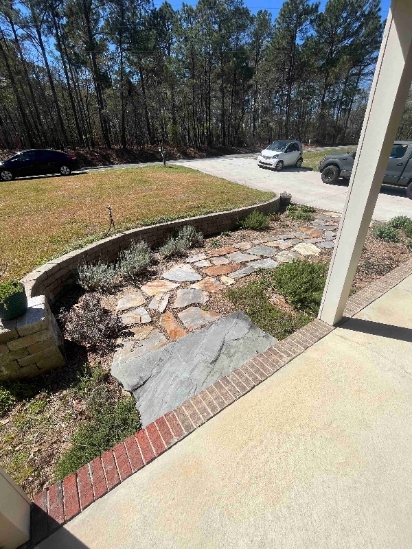 Photo - 580 Woodington Rd