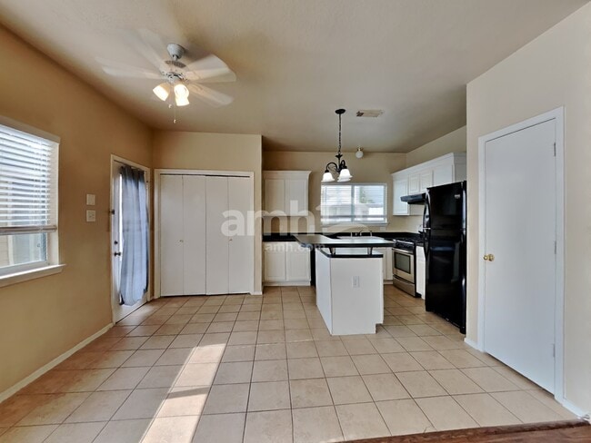 26893 Kings Park Hollow Dr