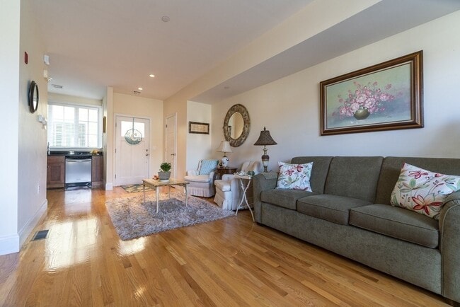 Photo - 93 E Central St Unit 18