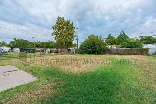 Photo - 2310 S Vine St