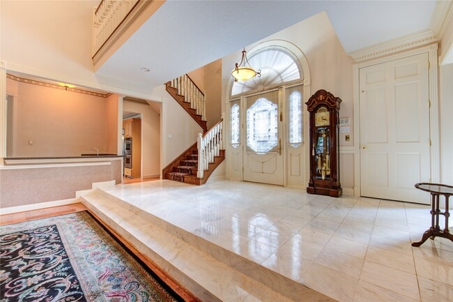 Building Photo - 2510 Potomac Dr Unit B