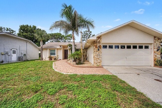 4449 Foxboro Dr