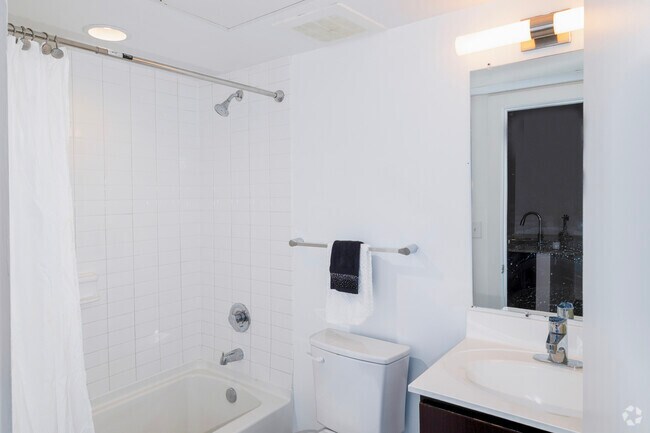 2BR, 2BA - 1062SF - Second Bathroom