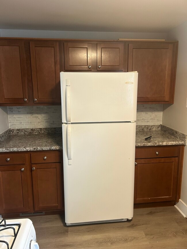 Photo - 1441 Lincoln Way Unit 1