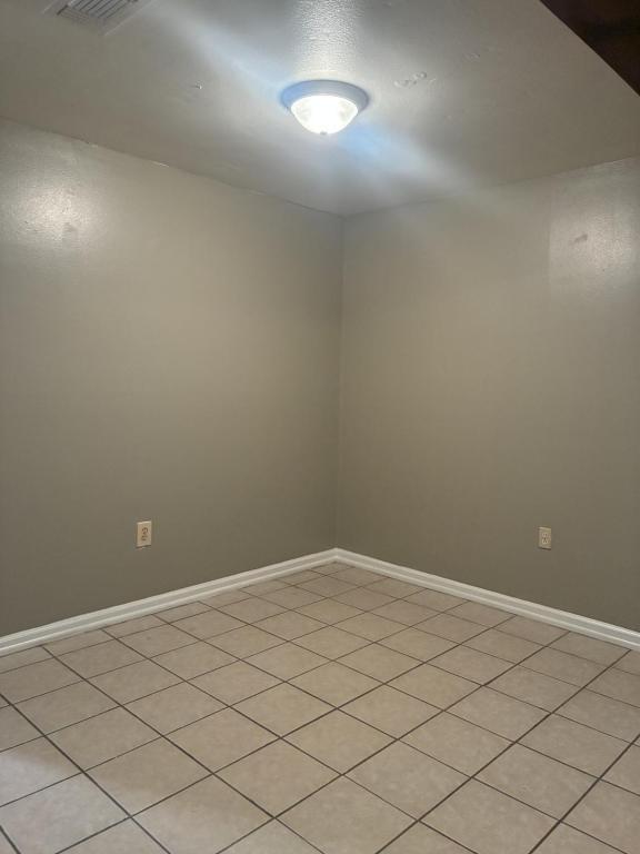 Photo - 1655 Port Dr