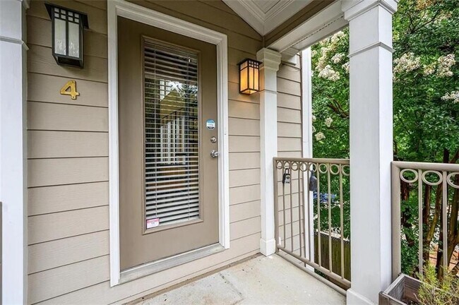 Photo - 1206 Piedmont Ave NE Unit 4