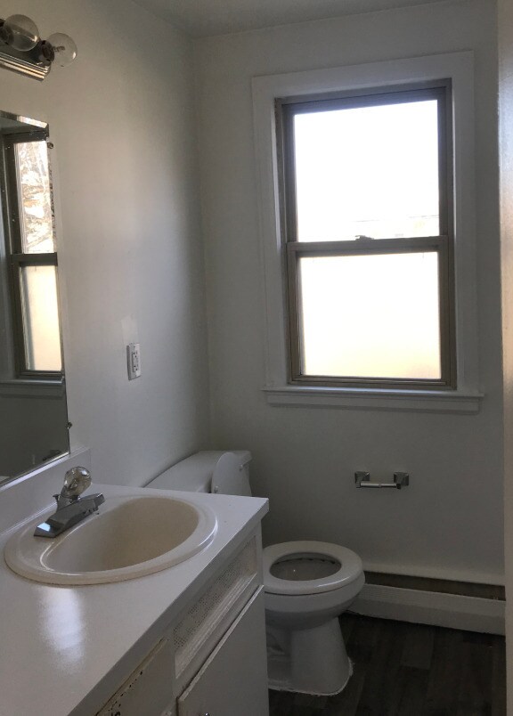 Photo - Vernier Park Apartments