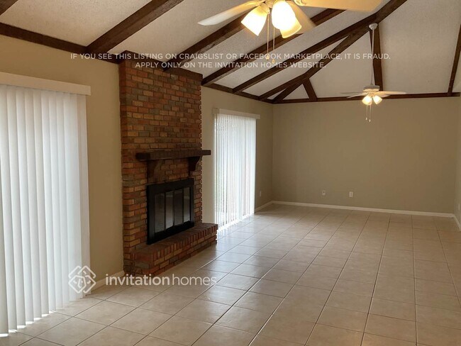 Photo - 808 Black Knight Dr