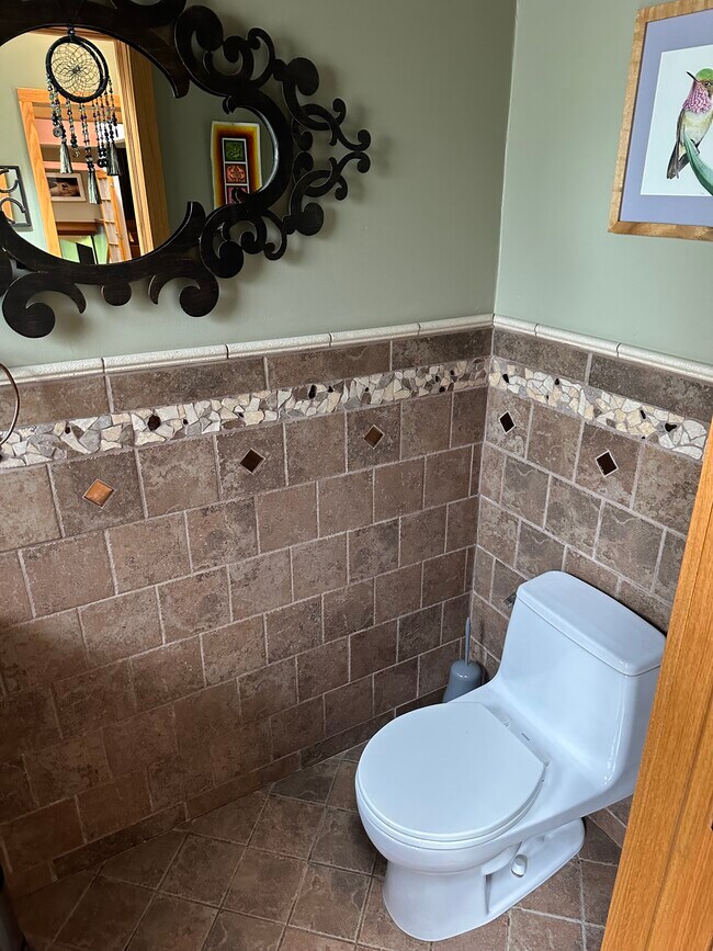 Photo - 16 Gibbons Ln