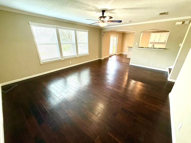 Photo - 5716 Watercress Dr