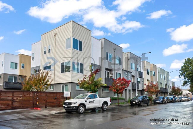 Photo - 2313 Myrtle St Townhome