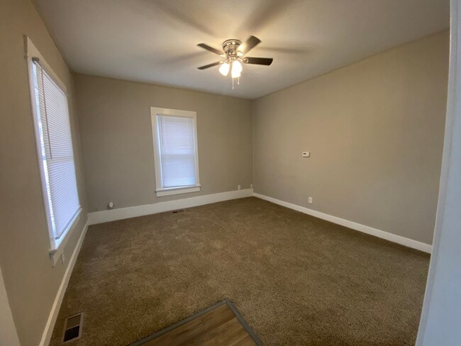 Charming 4 bedroom/2 bath home in Winfield... - Charming 4 bedroom/2 bath home in Winfield...