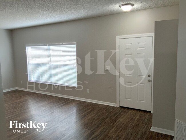 Photo - 2242 Mantilla Ave SE