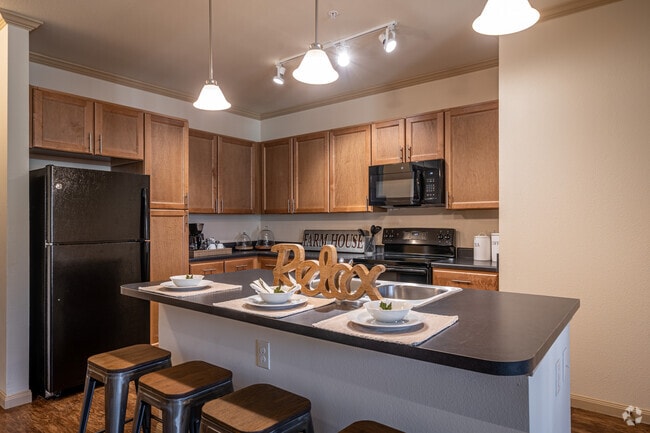 2HAB, 2BA - 1,007 ft²