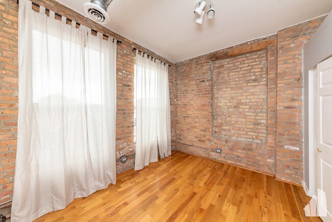 Photo - 1822 S Bishop St Unit 305