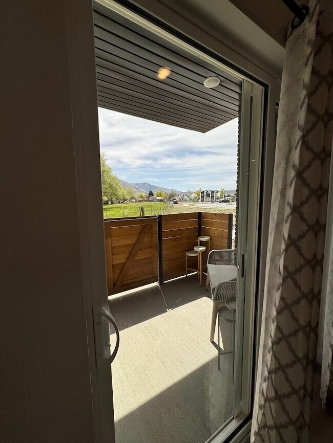 Photo - 3120 S 200 W