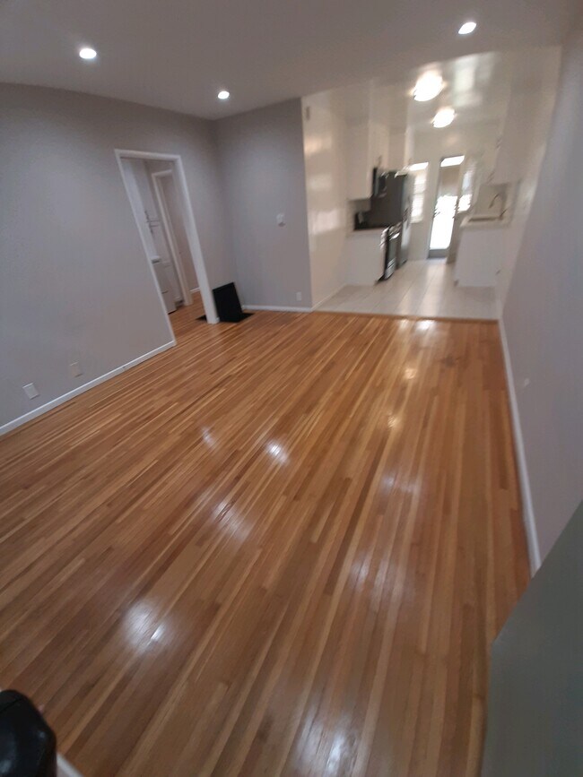 Photo - 1318 19th St