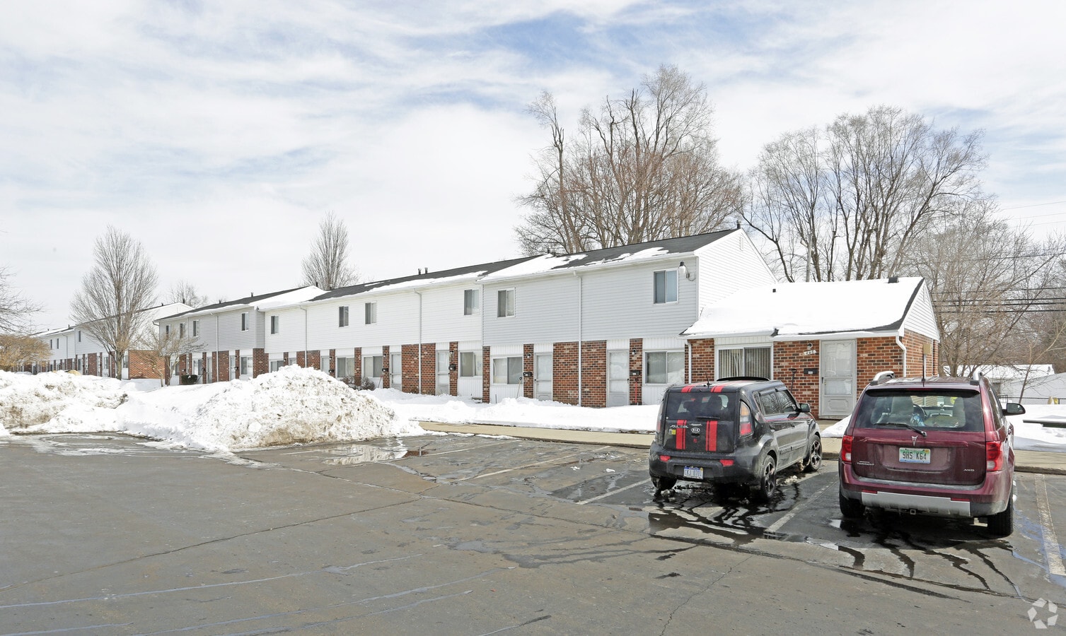 Fairmont Farms - Fairmont Farms Apartments