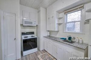 Photo - 311 W Lullwood Ave