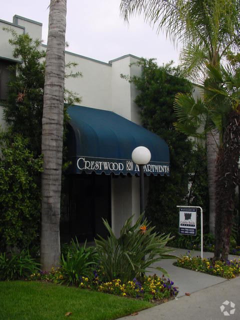 Building Photo - 820 S Rosemead Blvd Rental