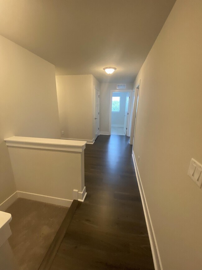 Photo - N161W21877 Daisy Dr