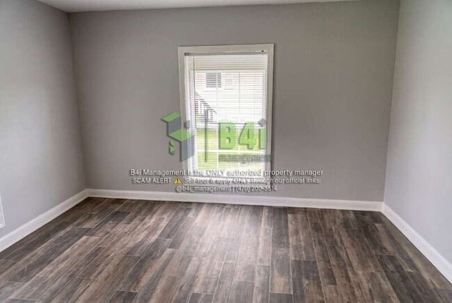 Photo - 133 Short St
