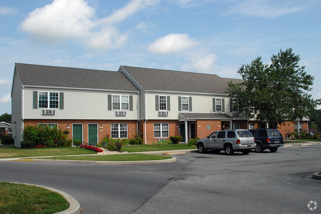 Building Photo - Elizabeth Cornish Landing Rental