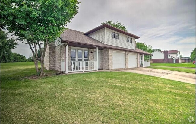 Building Photo - 532 W Southampton Dr Rental