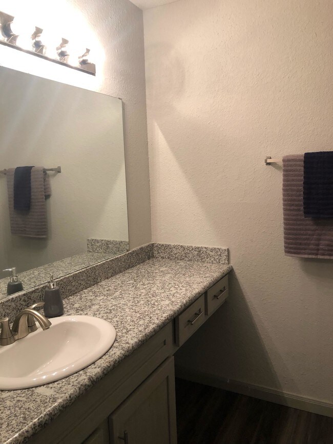 The Breakers Apartments Texas City, TX