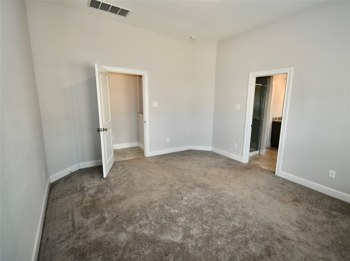 Photo - 18226 Willow Edge Dr