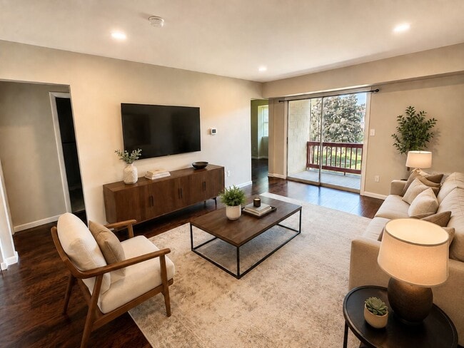 Building Photo - 1230 Liberte Ct