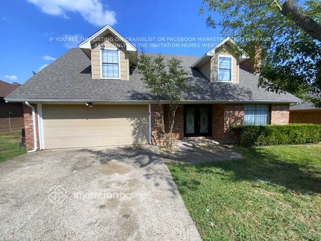 Photo - 3801 Devonaire Dr House