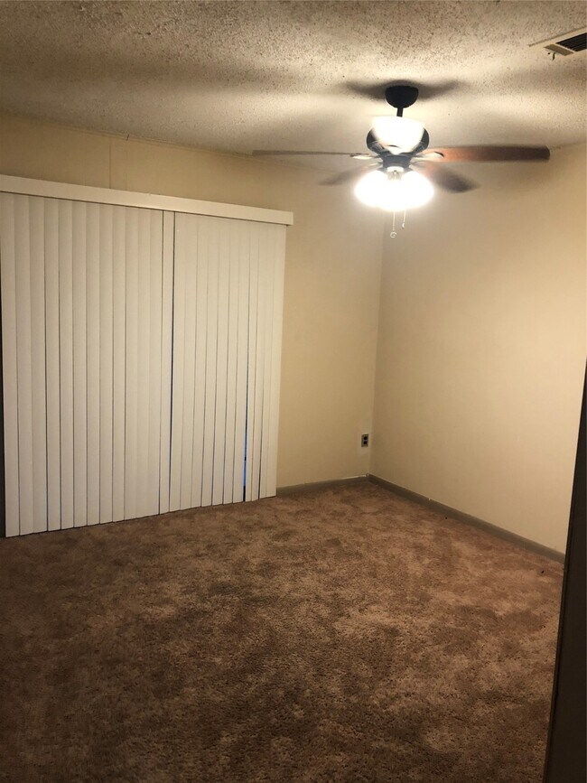 Photo - 3025 Chimira Ln