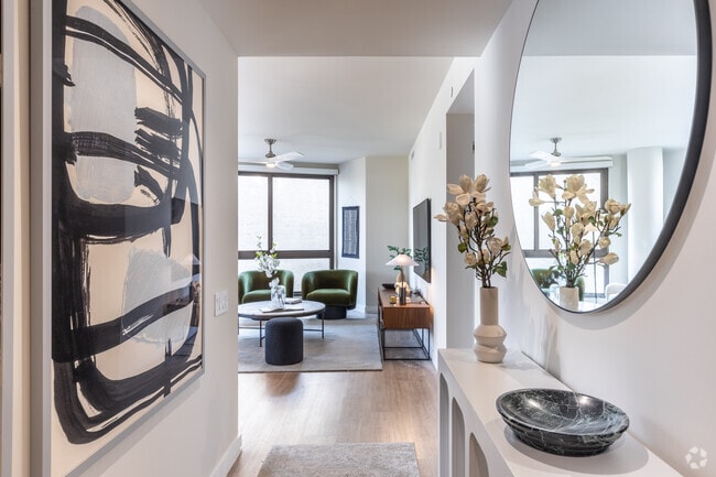 2BR, 2BA - 1,213SF