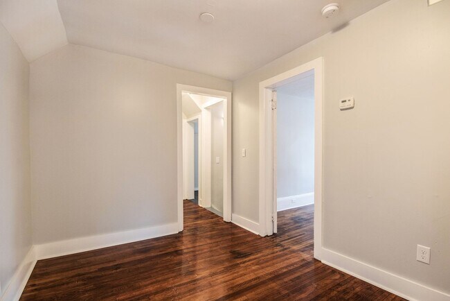 Photo - 800 Clancy Ave NE Unit 2