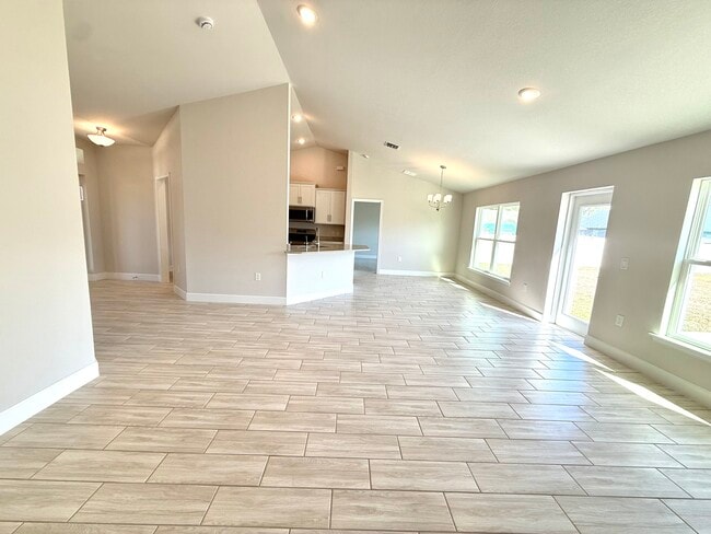 Photo - 4744 Badali Rd