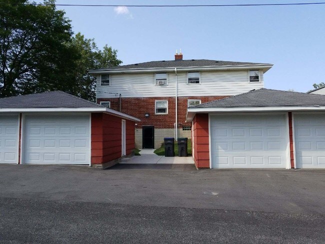 Photo - 16755 W Greenfield Ave