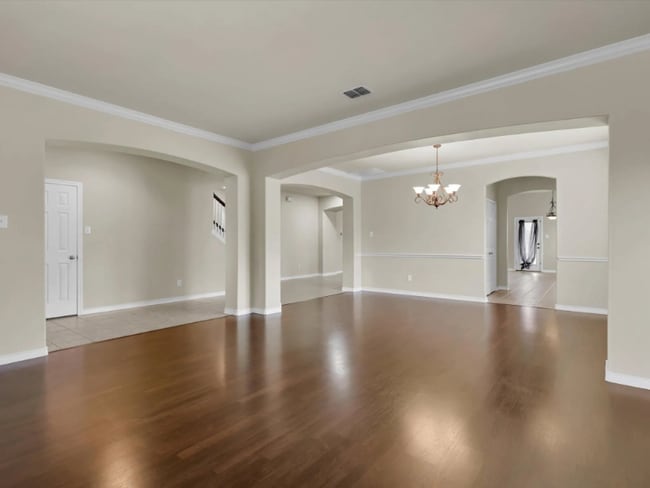 Photo - 1739 Summerwood Ln