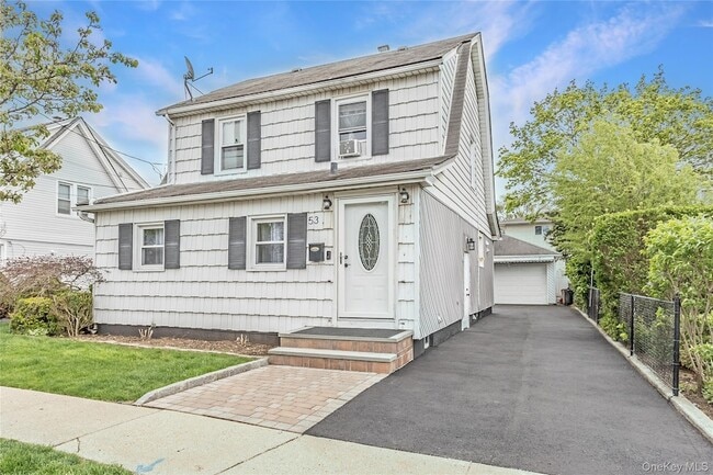 Photo - 53 Washington Ave Unidad 1FL