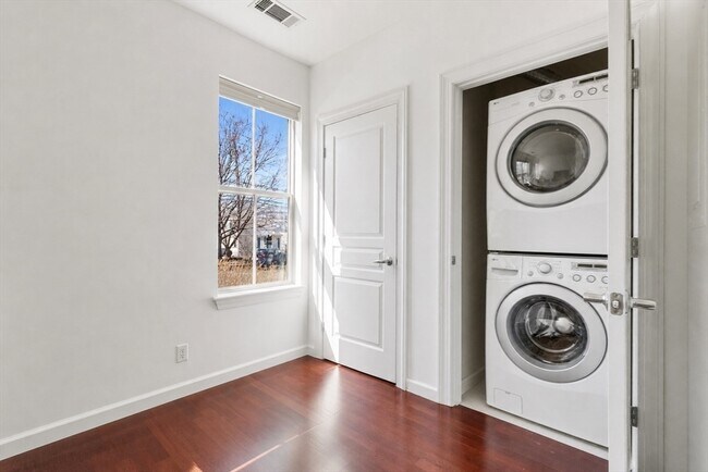 Photo - 4 Repton Cir Unit 4105