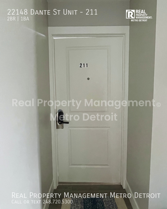 Photo - 22148 Dante St