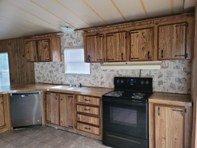 Photo - 413 Miller St