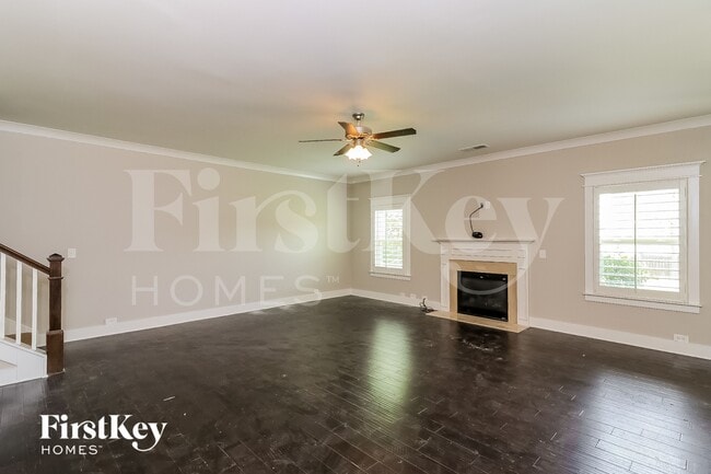 Photo - 20 Aspen Ln SE