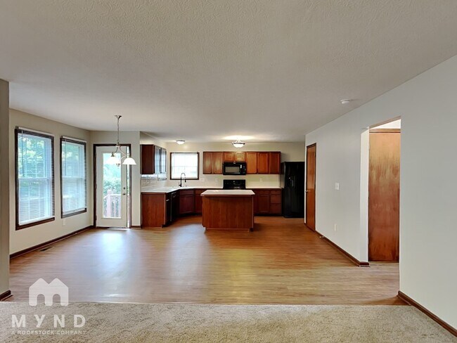 294 Jaguar Spur Ave