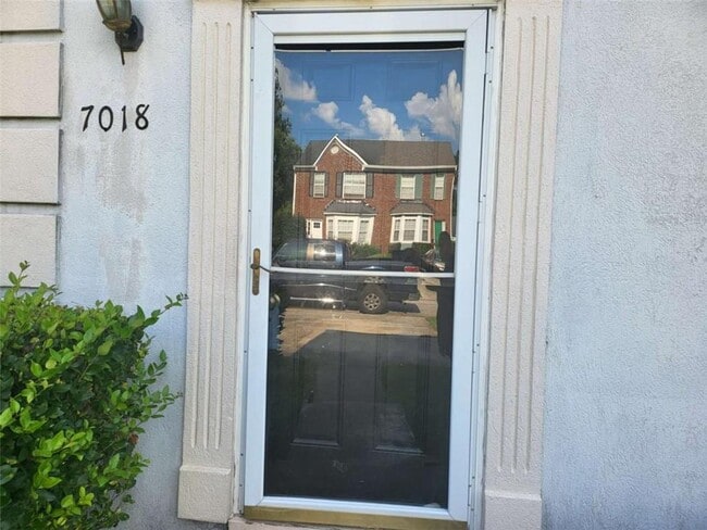 Photo - 7018 Panda Rd