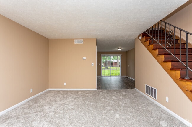 2BR, 1.5BA -1,100 SF