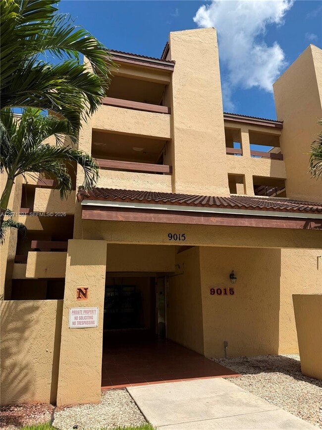 Building Photo - 9015 SW 125th Ave Unit N102